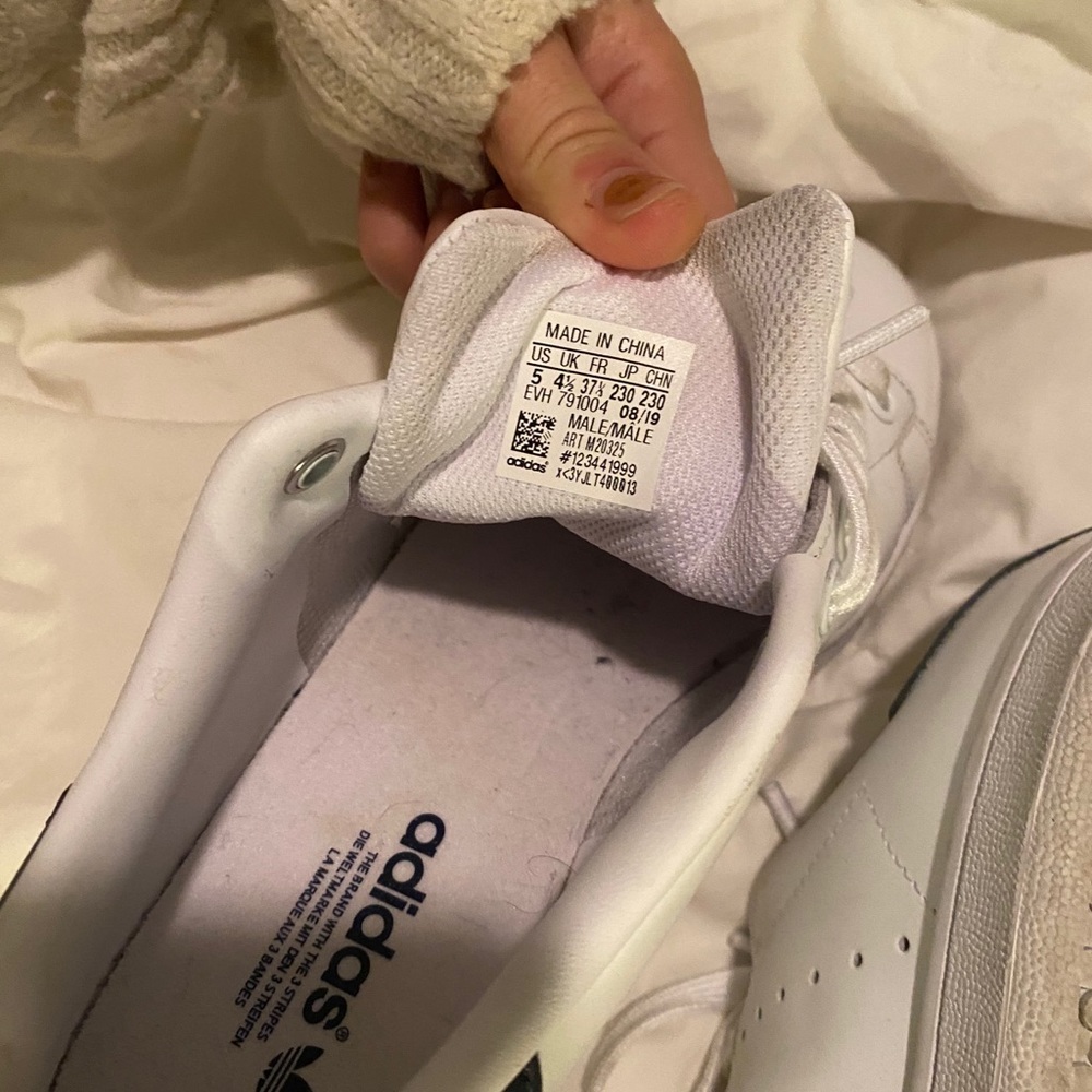 Adidas Stan Smiths View 4